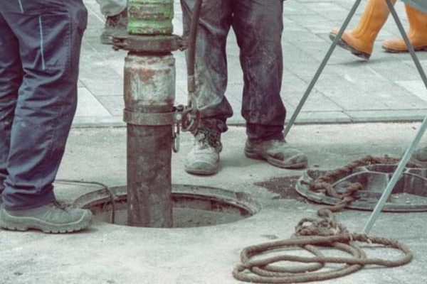 ¿Por qué es importante hacer el pertinente mantenimiento de arquetas?
